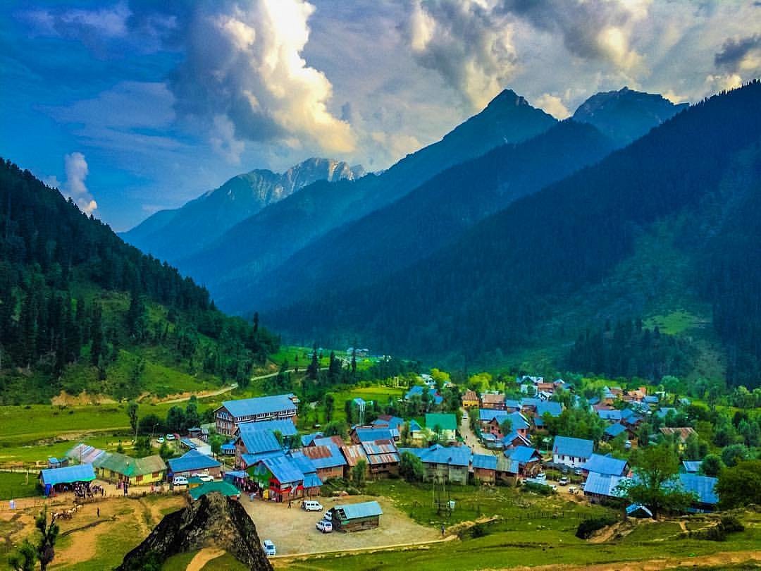 Kashmir Tour Packages